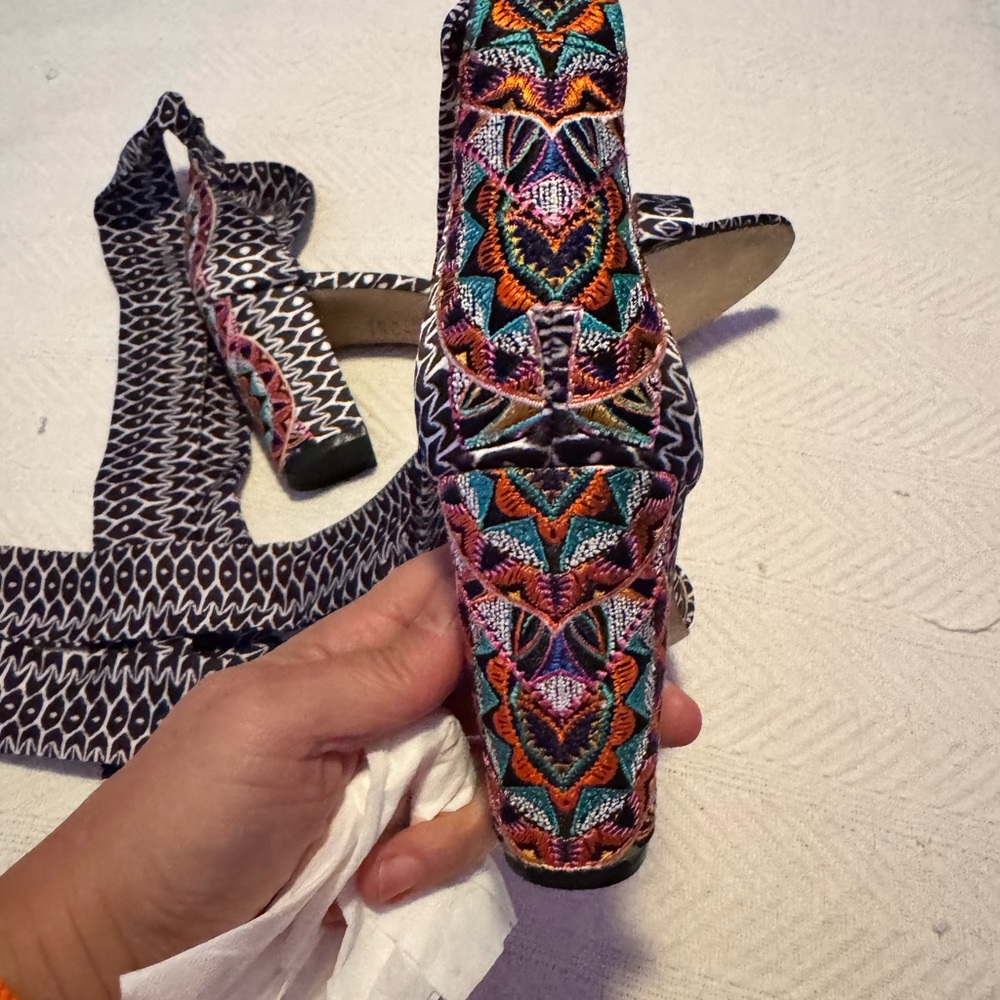 Trina Turk Kanata Embroidered Heels with Ankle Strap size 10